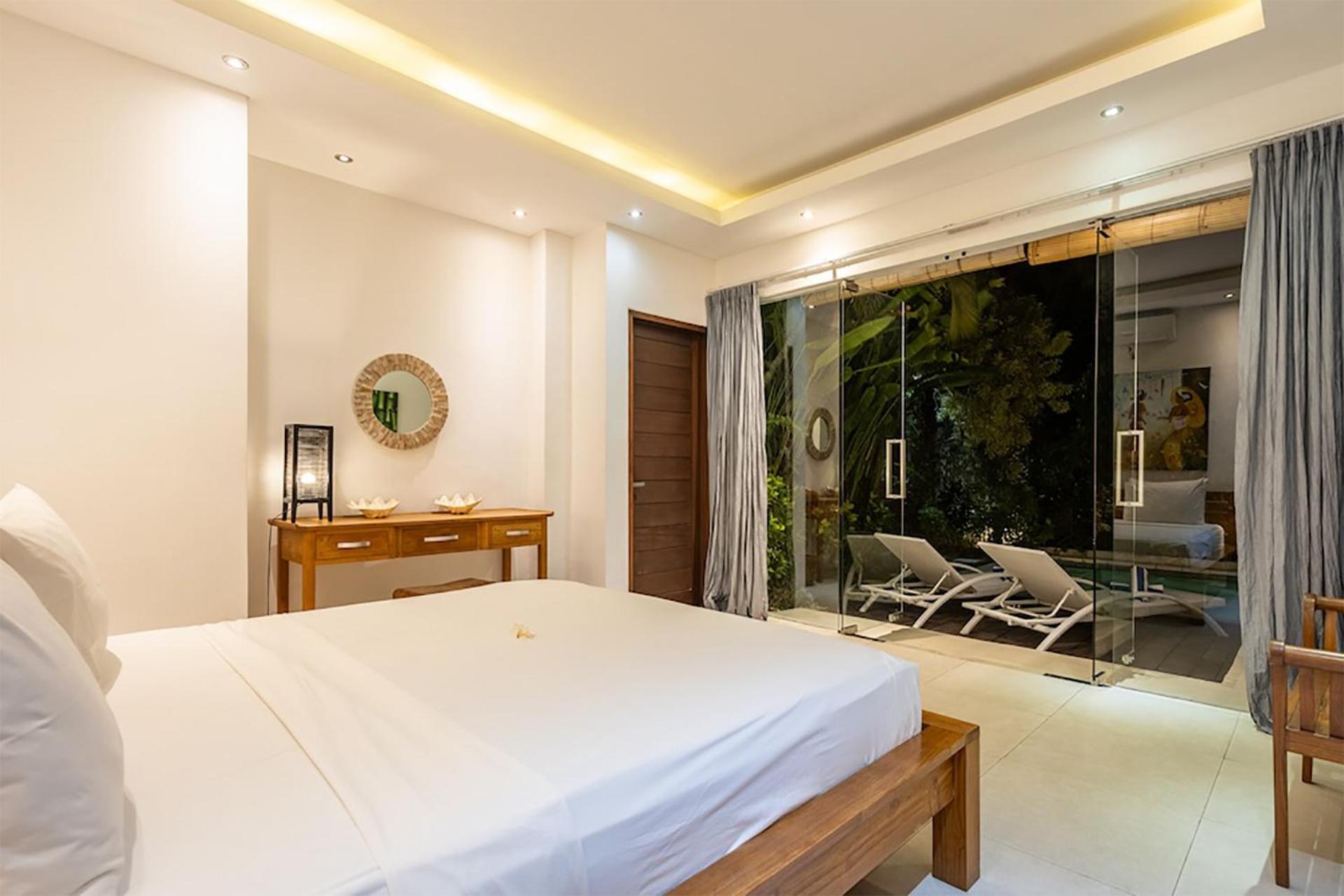 Villa Lotus By Optimum Bali Villas Seminyak Exterior foto