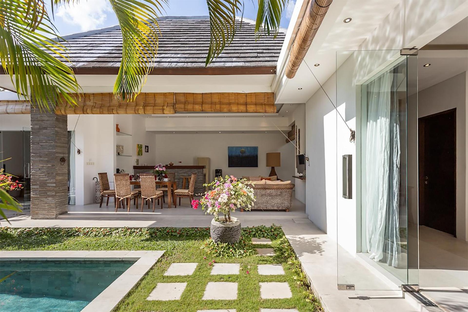 Villa Lotus By Optimum Bali Villas Seminyak Exterior foto